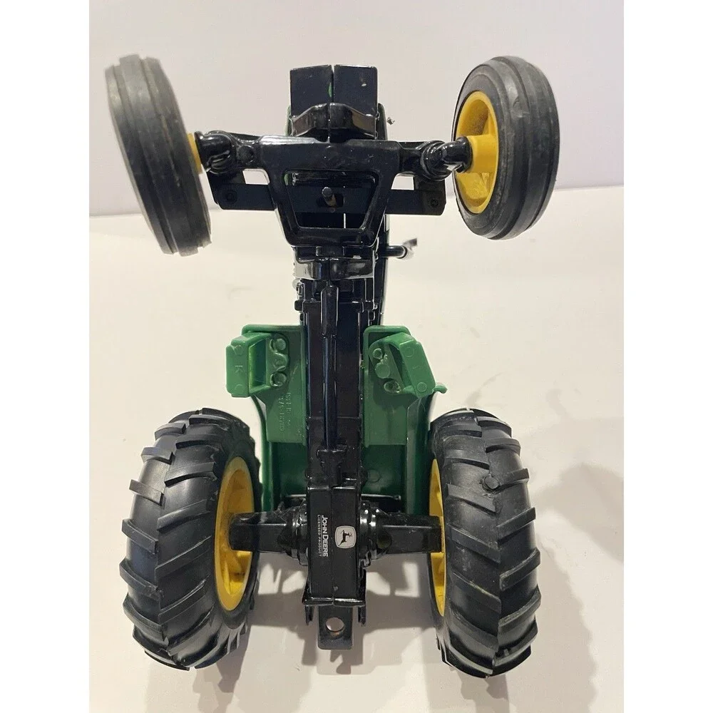 American Made ERTL John Deere Tractor Green Farm toy collectible rare